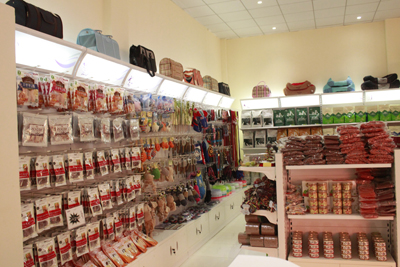 1473154184310414.jpg 样板店货架-6.JPG